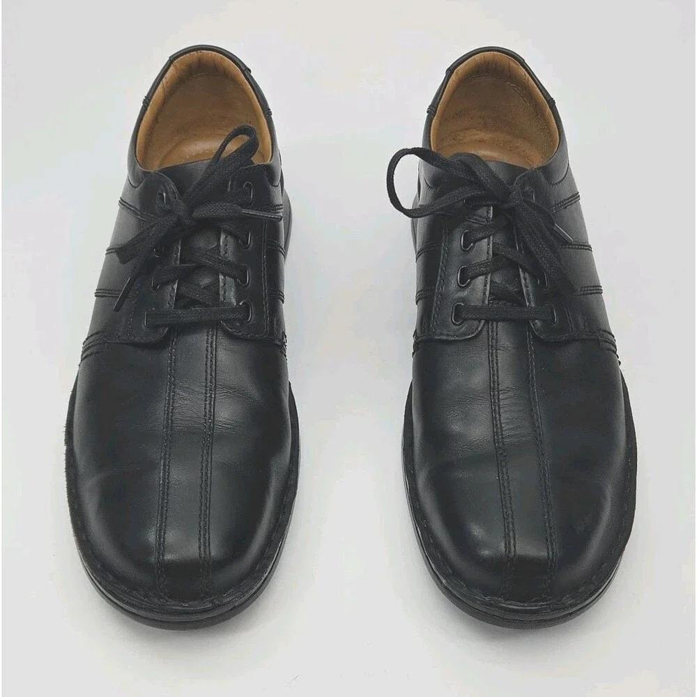 Clarks collection shoe